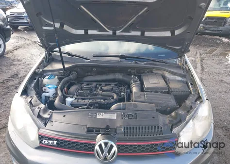 2010 Volkswagen Gti 2-Door z USA, uszkodzony, nr VIN WVWEV7AJ2AW187165